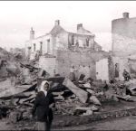 Жители Гродно разбирают руины разрушенного центра Гродно