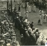 Торжественный проход католиков по Соборной улице. 1915-18 гг