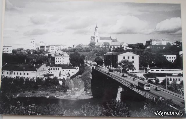 Вид на город и Старый мост. 60-е годы