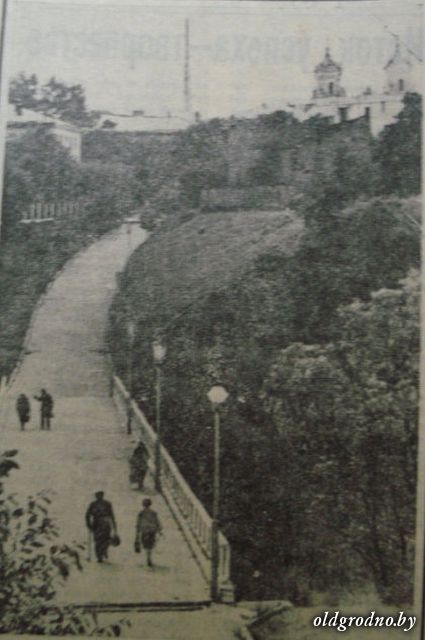Мост ко дворцу пионеров и школьников. 1982 год