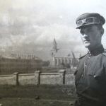 Подполковник Колесников на Рыночной площади Гродно. Июль 1944 года